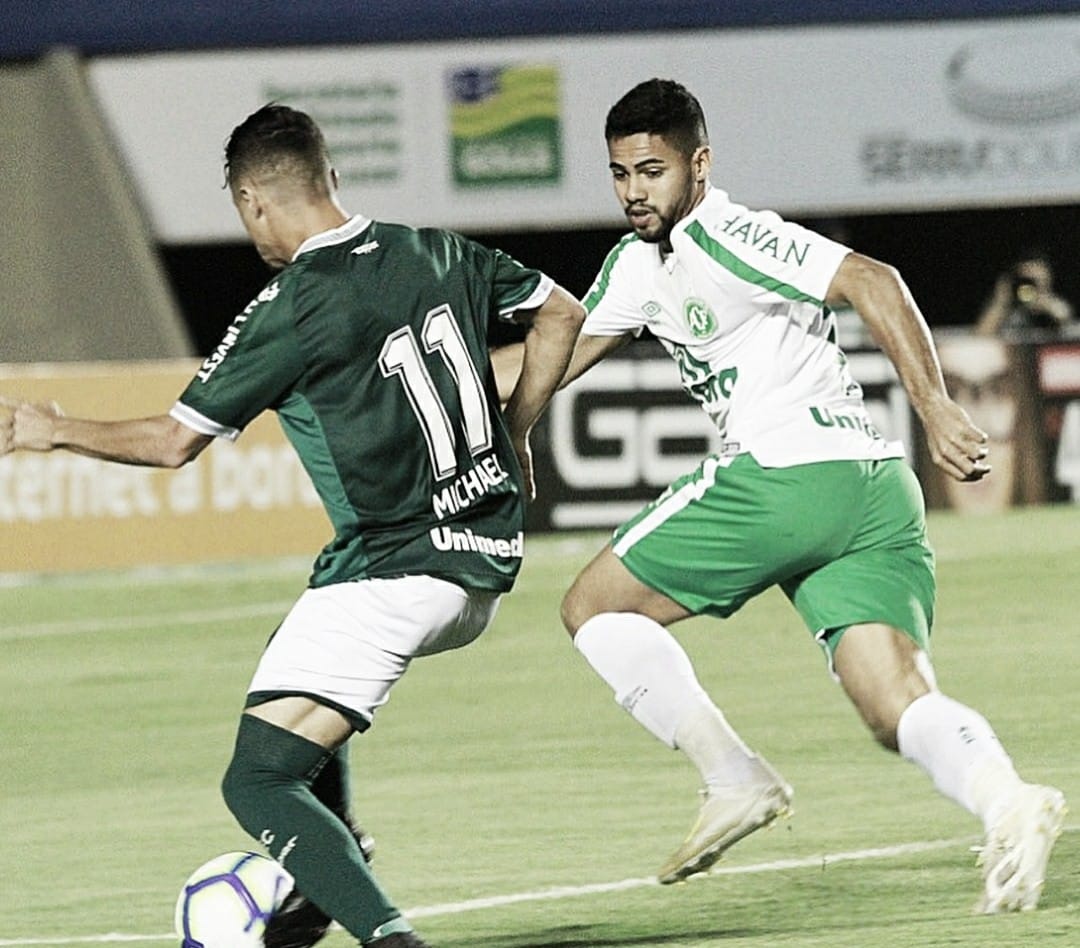 Com dois gols de Kayke, Goiás vence Chape no Serra Dourada e salta na classificação Com dois gols de Kayke, Goiás vence Chape no Serra Dourada e salta na classificação
