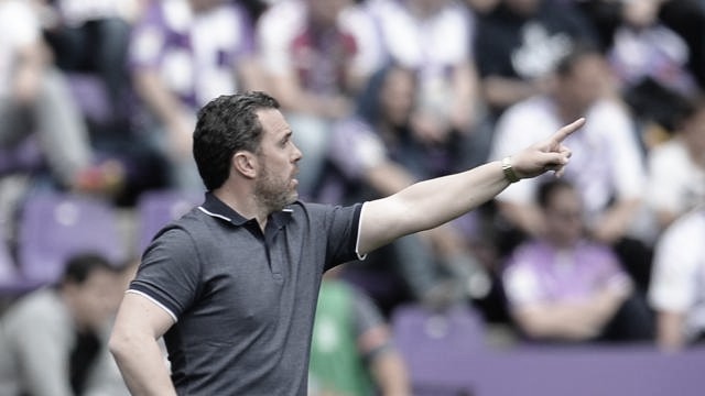 Sergio
González: ”Estamos muy tranquilos del partido que hemos hecho a pesar del resultado" Sergio
González: ”Estamos muy tranquilos del partido que hemos hecho a pesar del resultado"
