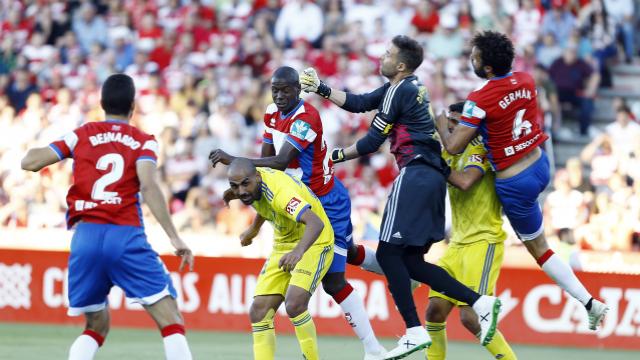 Granada CF - Cádiz CF: puntuaciones del
Granada, jornada 40 de La Liga 1|2|3 Granada CF - Cádiz CF: puntuaciones del
Granada, jornada 40 de La Liga 1|2|3