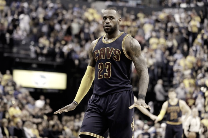 NBA - LeBron James interessato solo alle vicende del campo