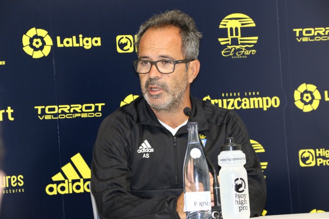 Análisis entrenador rival: Álvaro Cervera
