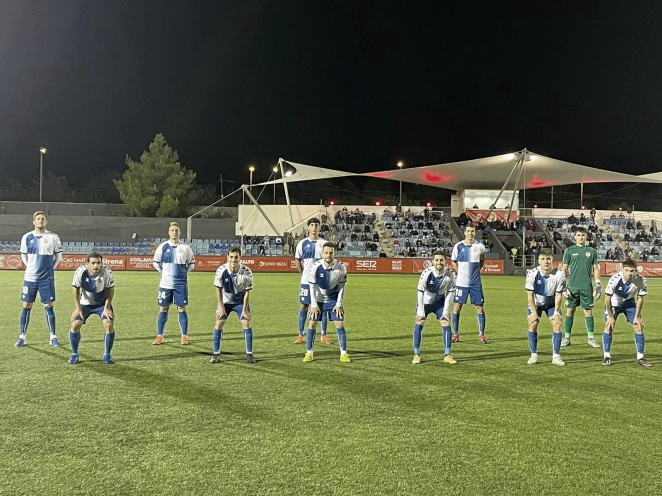 Un oasis entre la tormenta (0-2) Un oasis entre la tormenta (0-2)