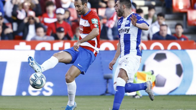 Resumen Alavés 0-2 Granada CF en LaLiga Santander 2020 Resumen Alavés 0-2 Granada CF en LaLiga Santander 2020