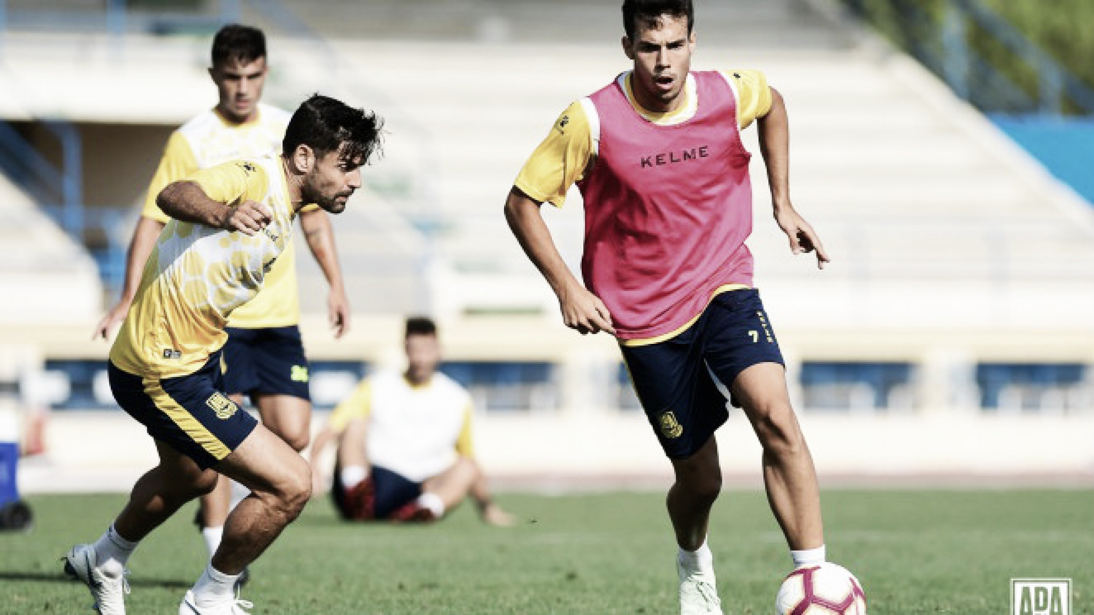 Borja Domínguez: "Tengo muchas ganas de volver a estar con mis compañeros"