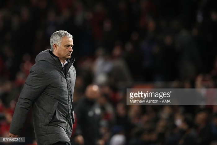 Man U's Ibrahimovic out with knee injury