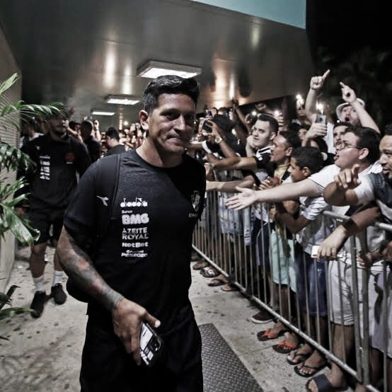 Com salários atrasados, Vasco estreia na Copa do Brasil de olho na premiação 