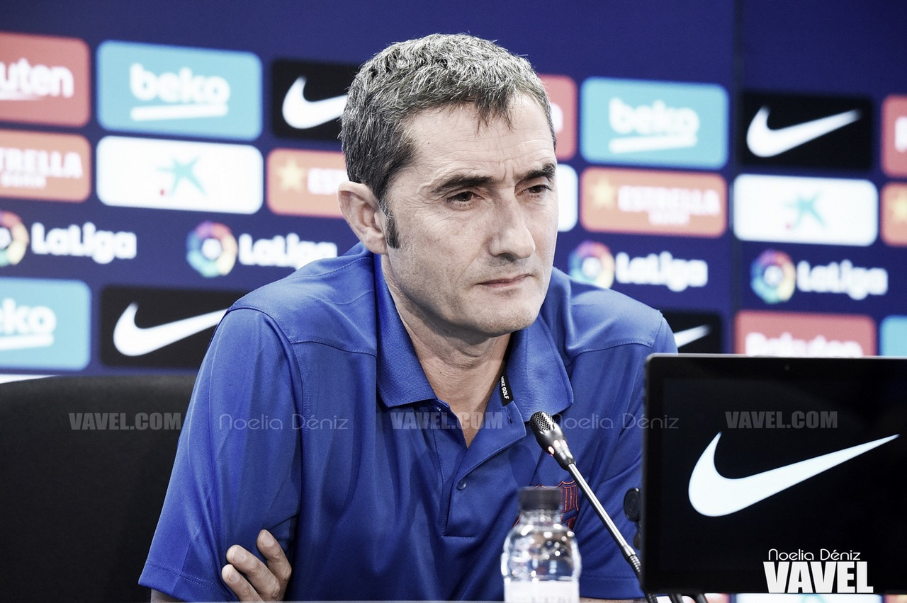 Ernesto Valverde: "Fuera de casa estamos teniendo muchas dificultades porque los equipos nos juegan fuerte y sufrimos"