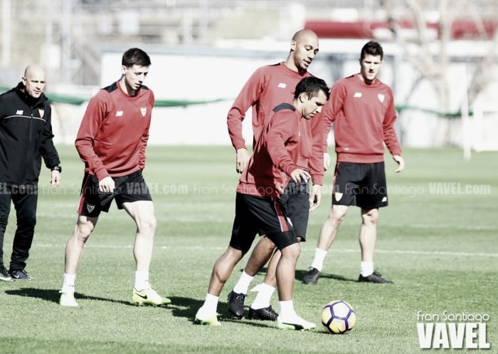 El Sevilla vuelve a contar con Lenglet en los entrenamientos