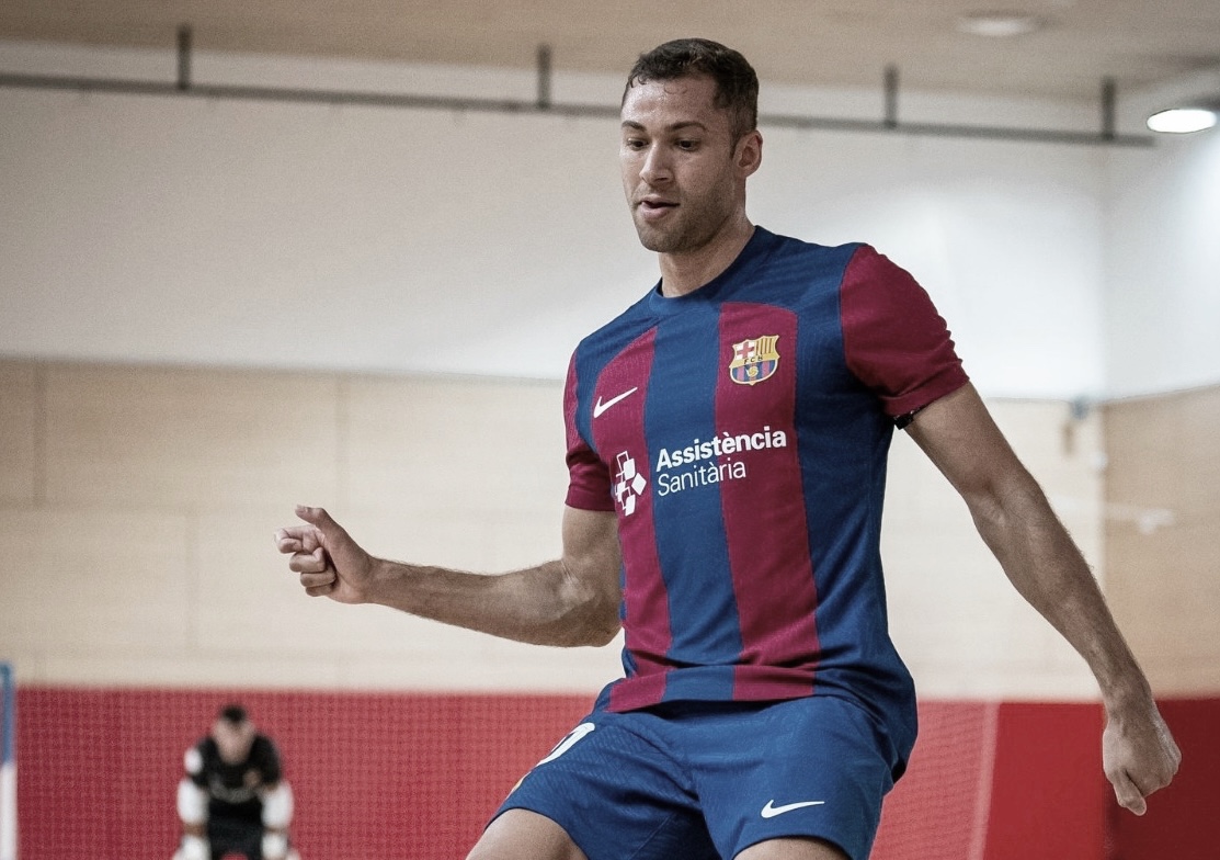 Camisa 10 do Barcelona e MVP de 2022/23, Pito inicia temporada de olho em taça da Catalunha