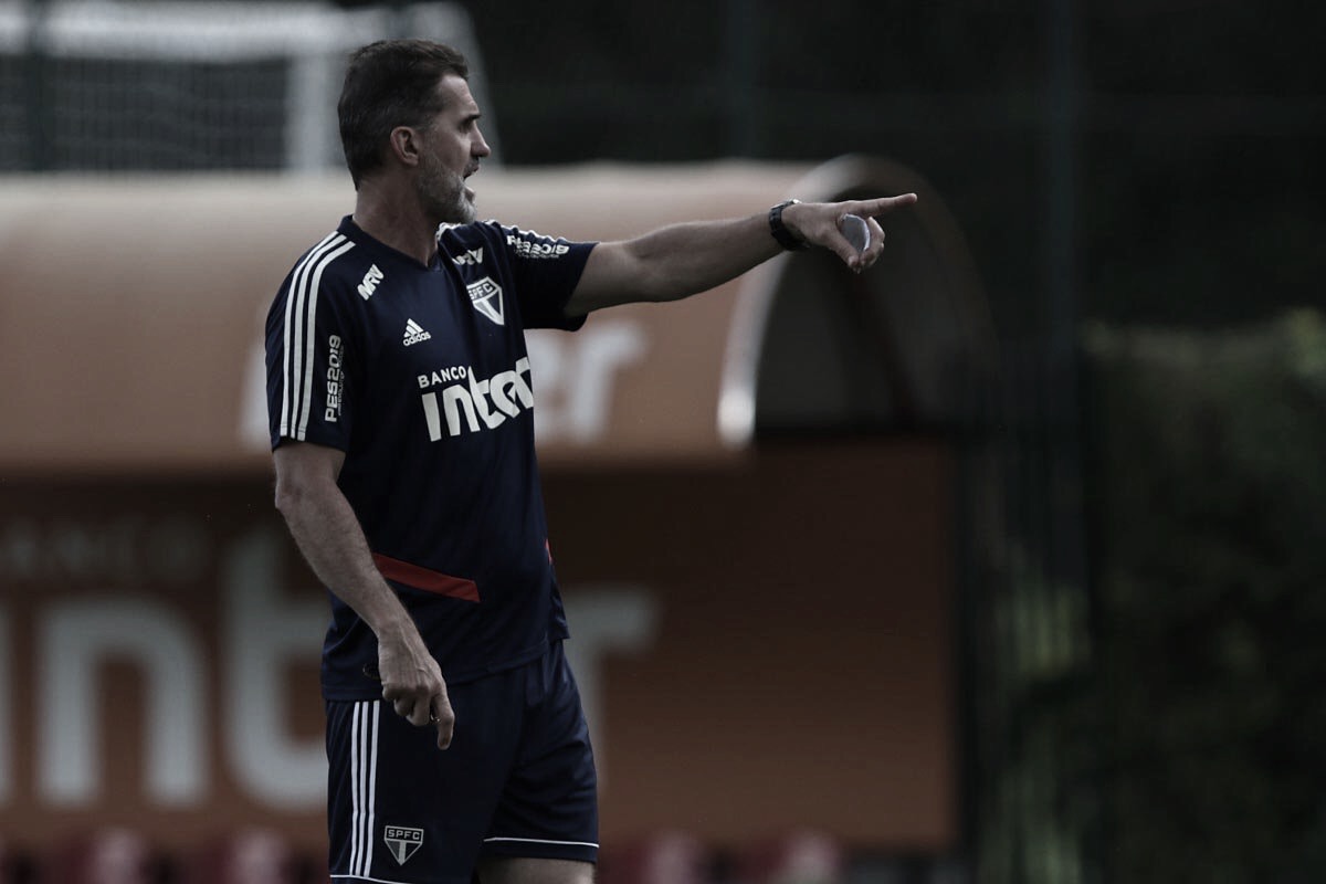Mancini fala sobre polêmica e descarta richa: "Nunca tive problema com o Jean" Mancini fala sobre polêmica e descarta richa: "Nunca tive problema com o Jean"