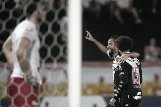 Vasco vence N&Atilde;&iexcl;utico em Recife e chega &Atilde;&nbsp; vice-lideran&Atilde;&sect;a da S&Atilde;&copy;rie B - VAVEL  Brasil