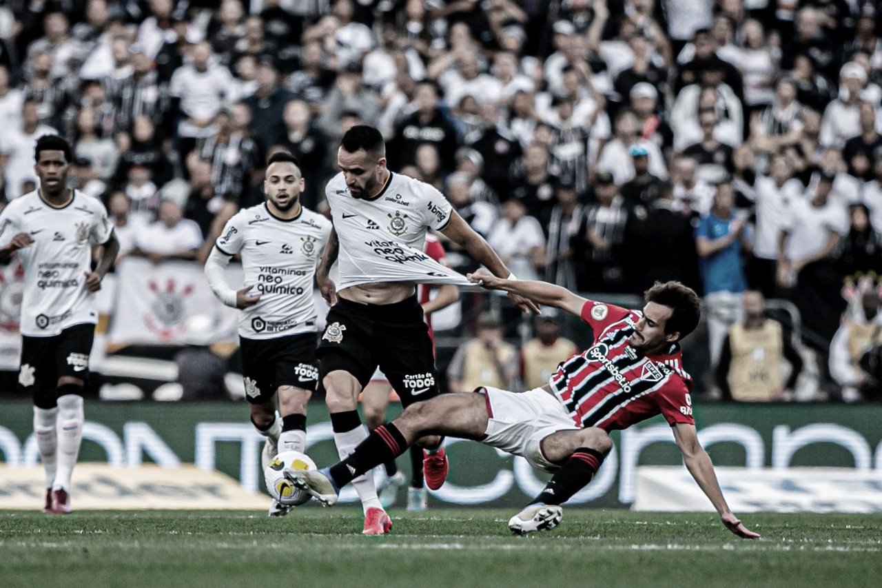 São Paulo sai na frente, Corinthians busca empate e lidera o