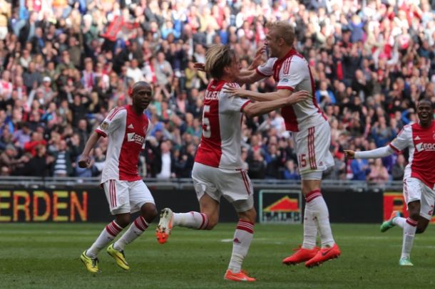 El Ajax se queda sin titulo, de momento