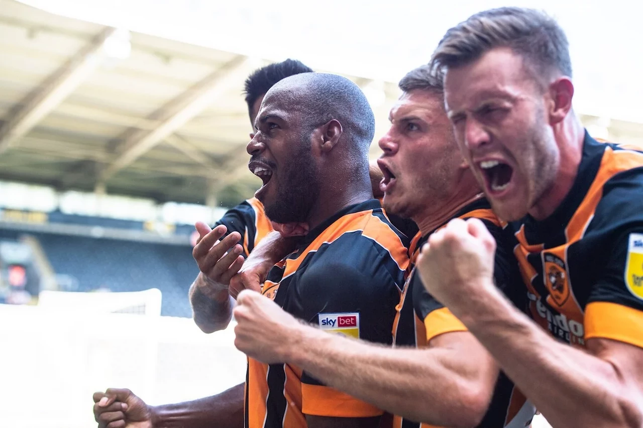 Goles y resumen del Hull City 0-2 Luton Town en EFL Championship 2022 Goles y resumen del Hull City 0-2 Luton Town en EFL Championship 2022
