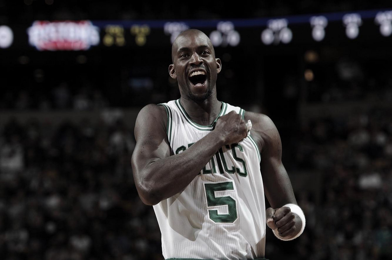 Celtics to retire Garnett's jersey