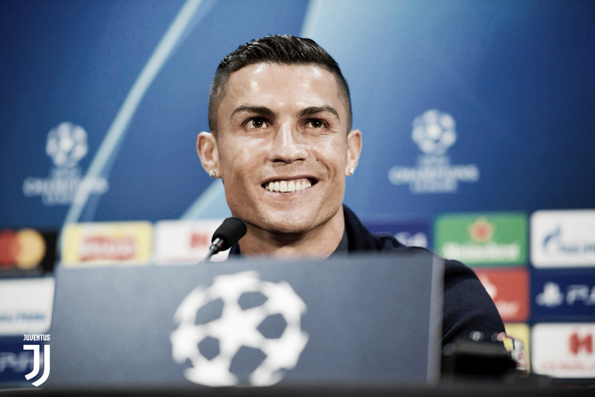 Cristiano Ronaldo comenta acusações de estupro e revela emoção por voltar a Manchester