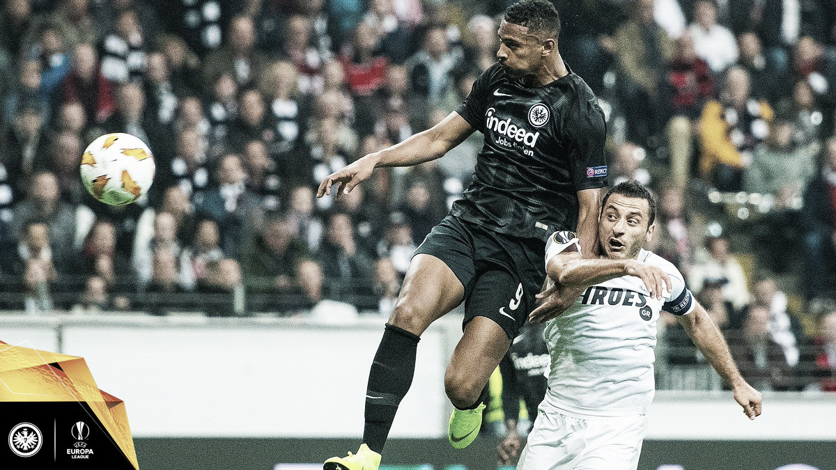Com direito a frango de goleiro, Eintracht Frankfurt bate Apollon e segue invicto na UEL Com direito a frango de goleiro, Eintracht Frankfurt bate Apollon e segue invicto na UEL