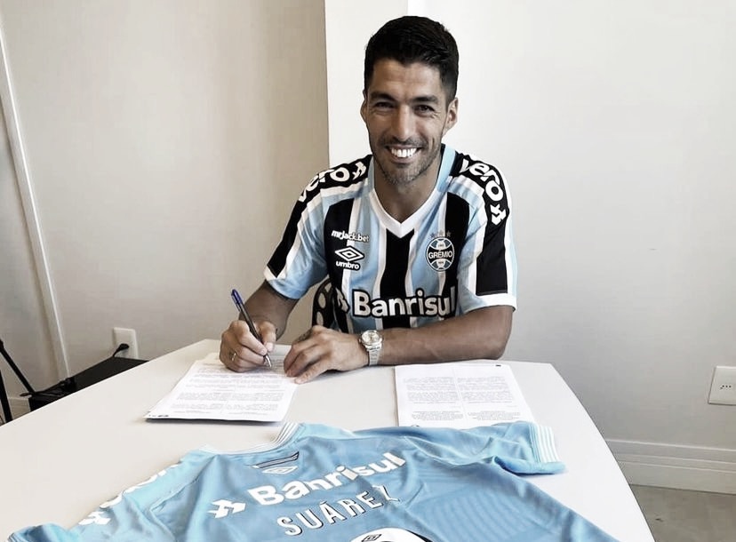 Luis Suárez é oficialmente anunciado pelo Grêmio