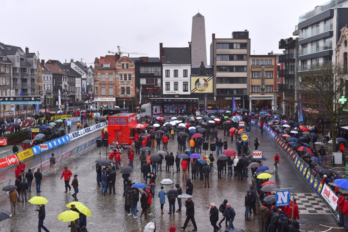 Dwars Door Vlaanderen 2018: una competencia esquiva para el ciclismo colombiano