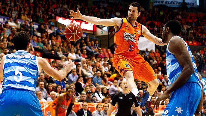 Valencia Basket pasa por encima de un "moribundo" Lagún Aro