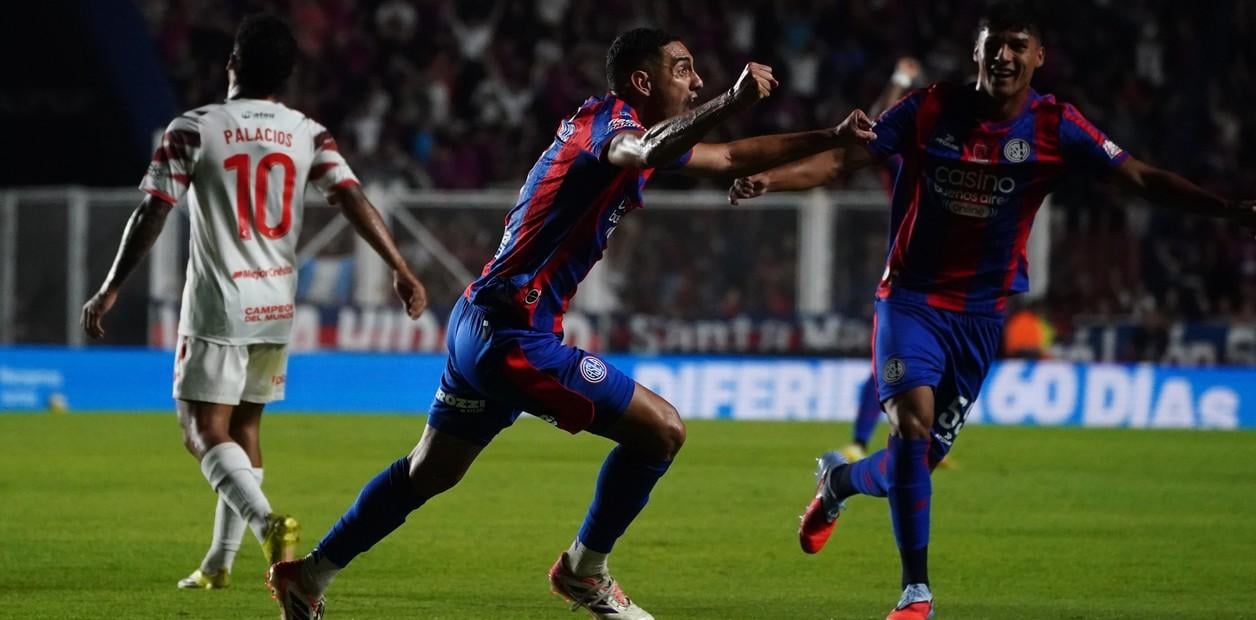 San Lorenzo se hizo fuerte bajo el diluvio ante Estudiantes - VAVEL ...