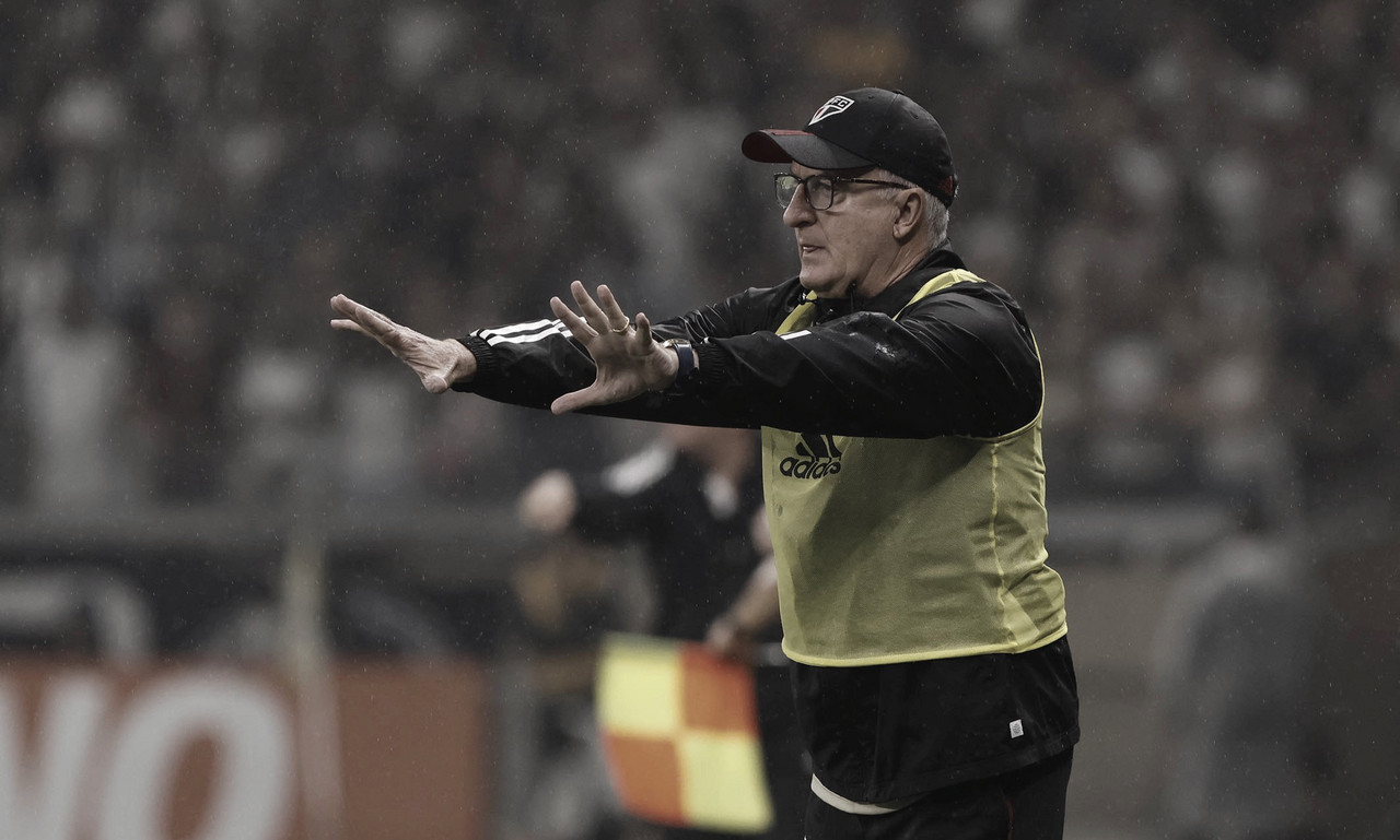 Dorival assume a culpa por derrota do São Paulo e cobra mudança no