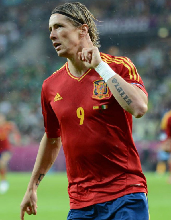 Torres se convierte en el tercer máximo goleador histórico de España