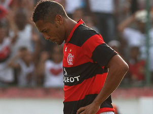 Flamengo perde para o Audax e fica em situação complicada no Carioca