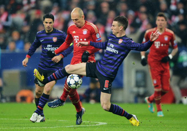 Bayern strengthen still further with Arsenal Centre Half