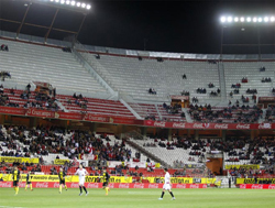 Los socios del Sevilla, perjudicados por el club