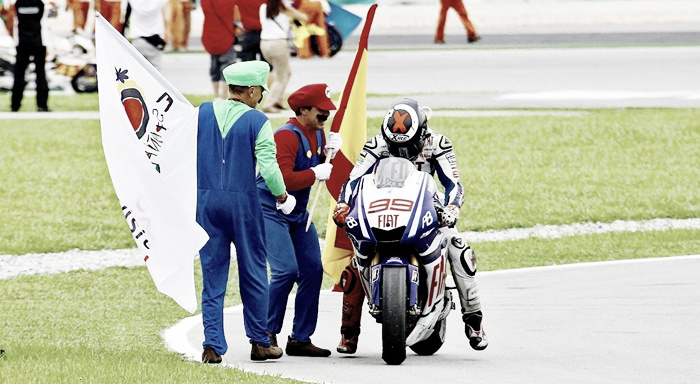 Serial 10 años de MotoGP: 2010, Lorenzo hereda el trono de Crivillé