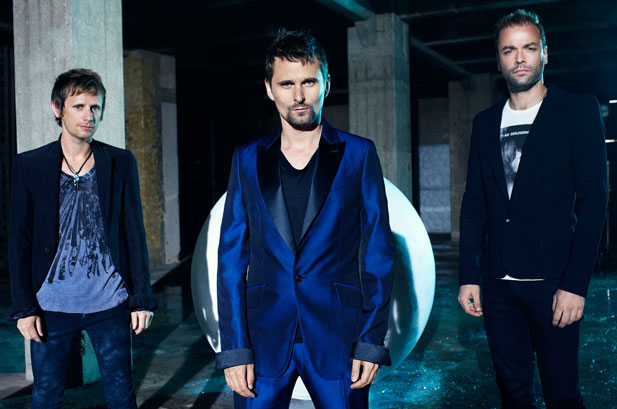 Muse, il ritorno di una band che rinunciò alla perfezione per amore delle folle