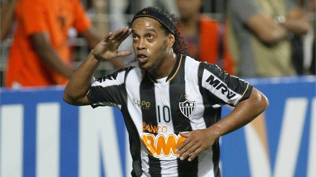 Beşiktaş want Ronaldinho move