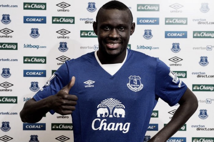 Everton sign Lokomotiv Moscow striker Oumar Niasse