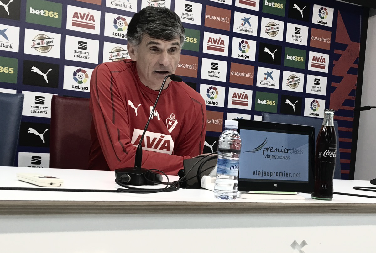 Mendilibar: "Habrán errores en los goles, pero un punto no está mal.