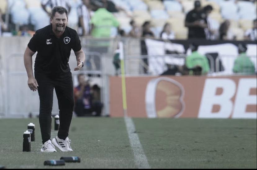 Fabio Matias Demonstra Paci Ncia Sobre Efetiva O No Botafogo E Aponta