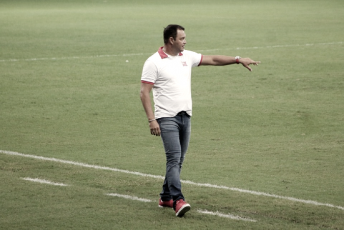 Roberto Fernandes exalta luta do Náutico em jogo com CRB: "Jogamos perto do limite" Roberto Fernandes exalta luta do Náutico em jogo com CRB: "Jogamos perto do limite"