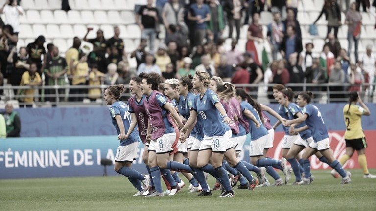 Com hat-trick de Girelli, Itália goleia Jamaica e garante classificação para as oitavas 