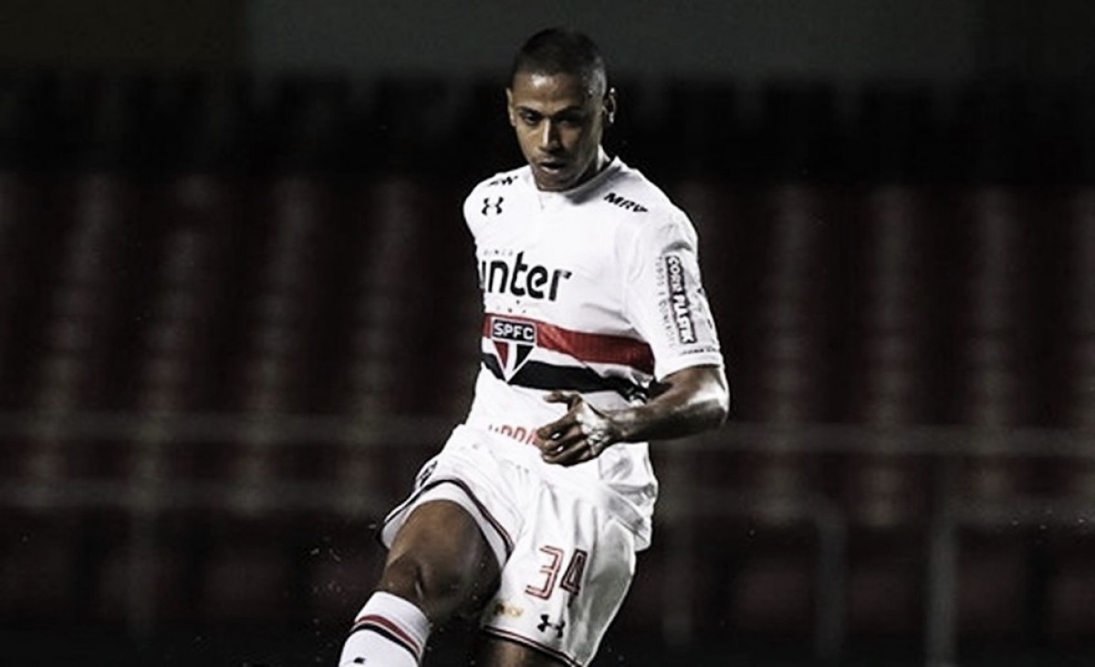 Após eliminação, Bruno Alves destaca luta do São Paulo: “Temos que sair com a cabeça erguida” Após eliminação, Bruno Alves destaca luta do São Paulo: “Temos que sair com a cabeça erguida”