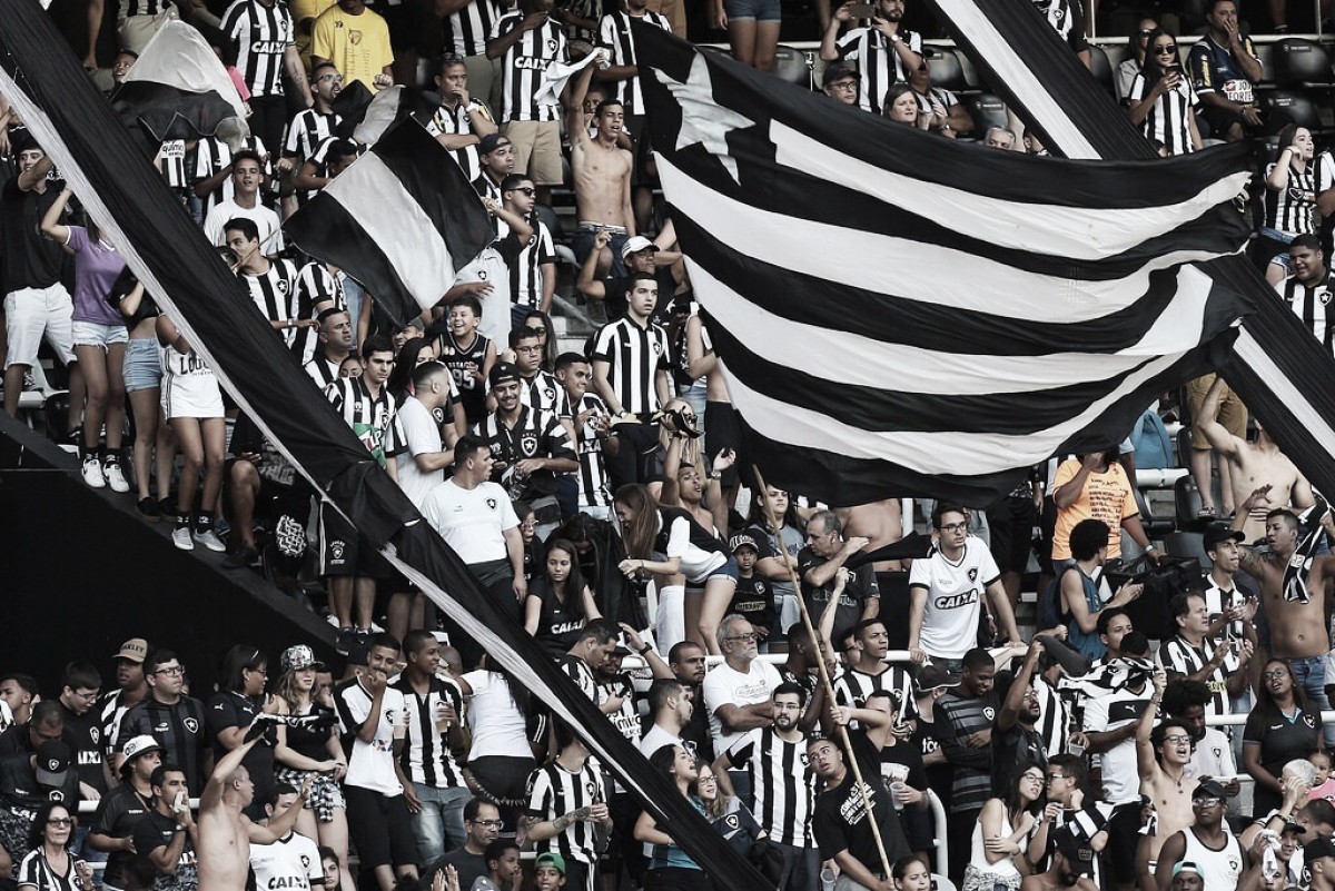 Botafogo diminui valores dos pacotes de ingressos para sócio-torcedor