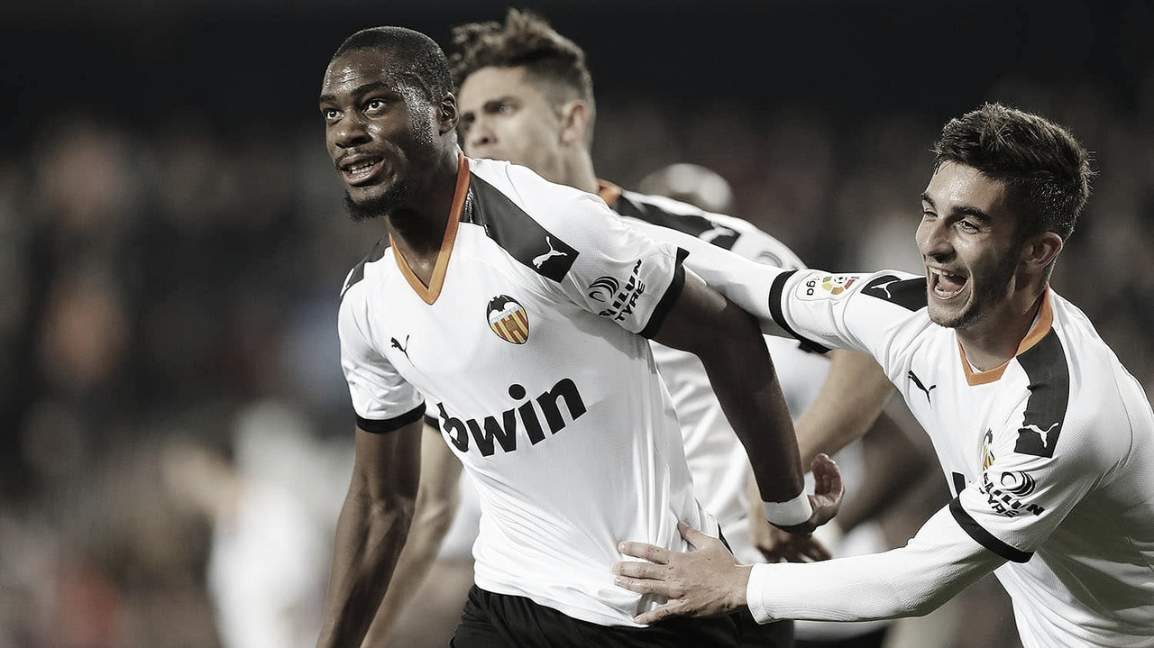 Geoffrey Kondogbia llega al centenar de partidos con el Valencia