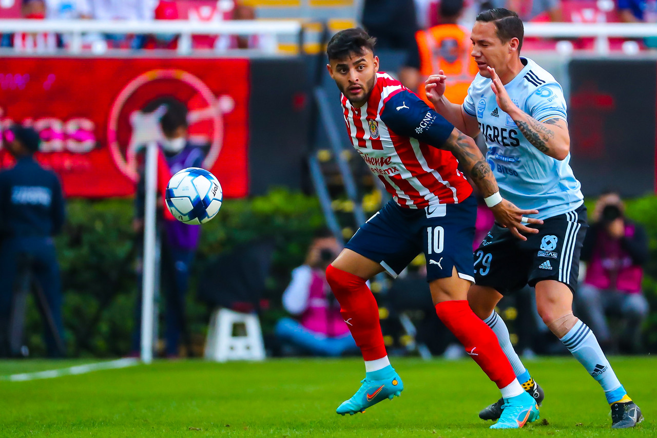 Chivas sufre goleada en casa ante Tigres
