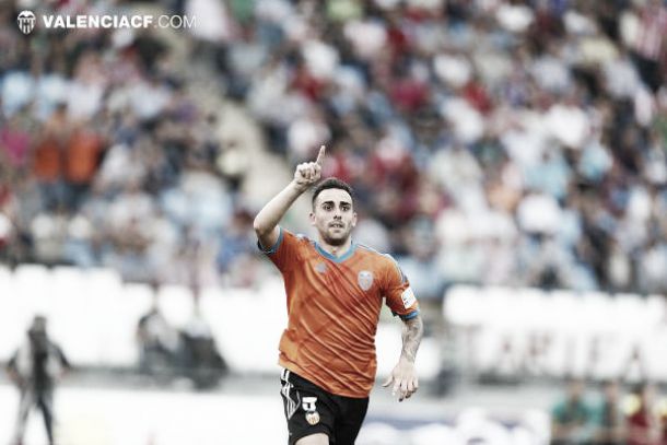 Valencia vence Almeria, rebaixa adversário e confirma vaga na Uefa Champions League