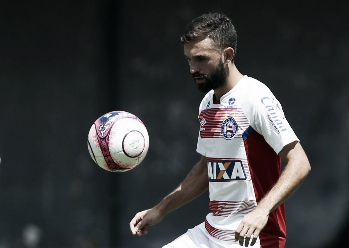 Racing desiste de Allione e meia deve retornar ao Bahia Racing desiste de Allione e meia deve retornar ao Bahia