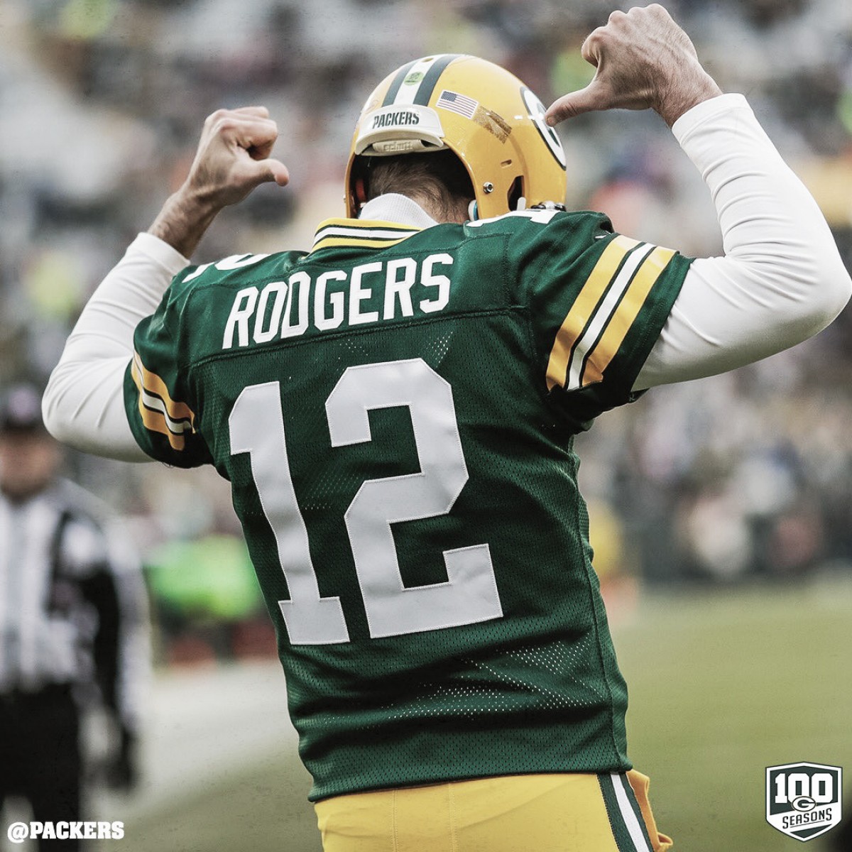 Cem milhões garantidos e extensão, Aaron Rodgers seguirá em Green Bay Cem milhões garantidos e extensão, Aaron Rodgers seguirá em Green Bay