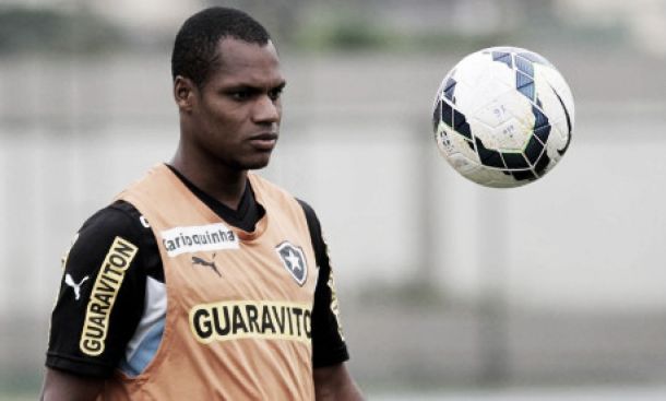 André Bahia não renova com o Botafogo e acerta ida para o futebol japonês