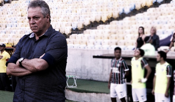 Abel reconhece esforço do Fluminense diante do Flamengo: "Não somos sem vergonha"