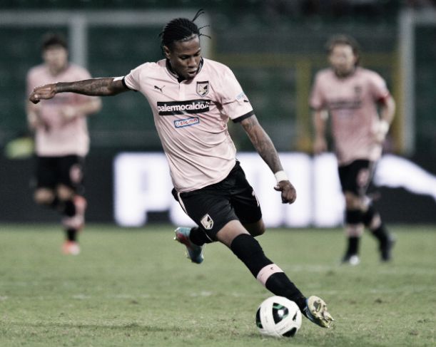 Napoli va por una Joya Napoli va por una Joya