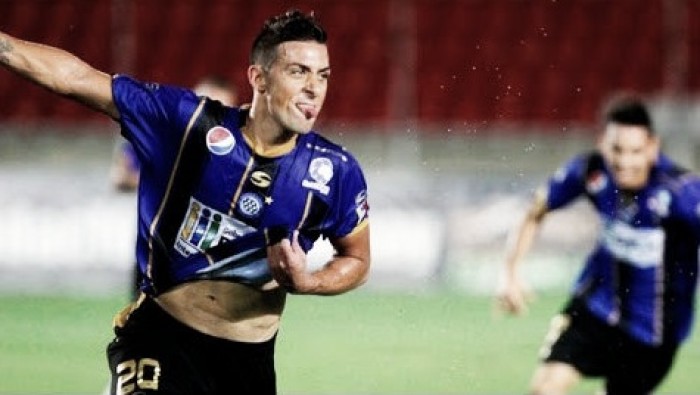Rafa Acosta vuelve al fútbol del extranjero