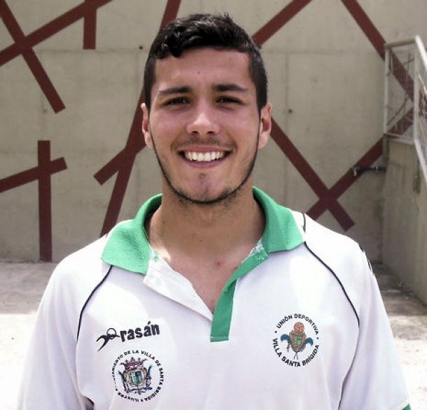 Adrián Navarro ficha por el CF Fuenlabrada